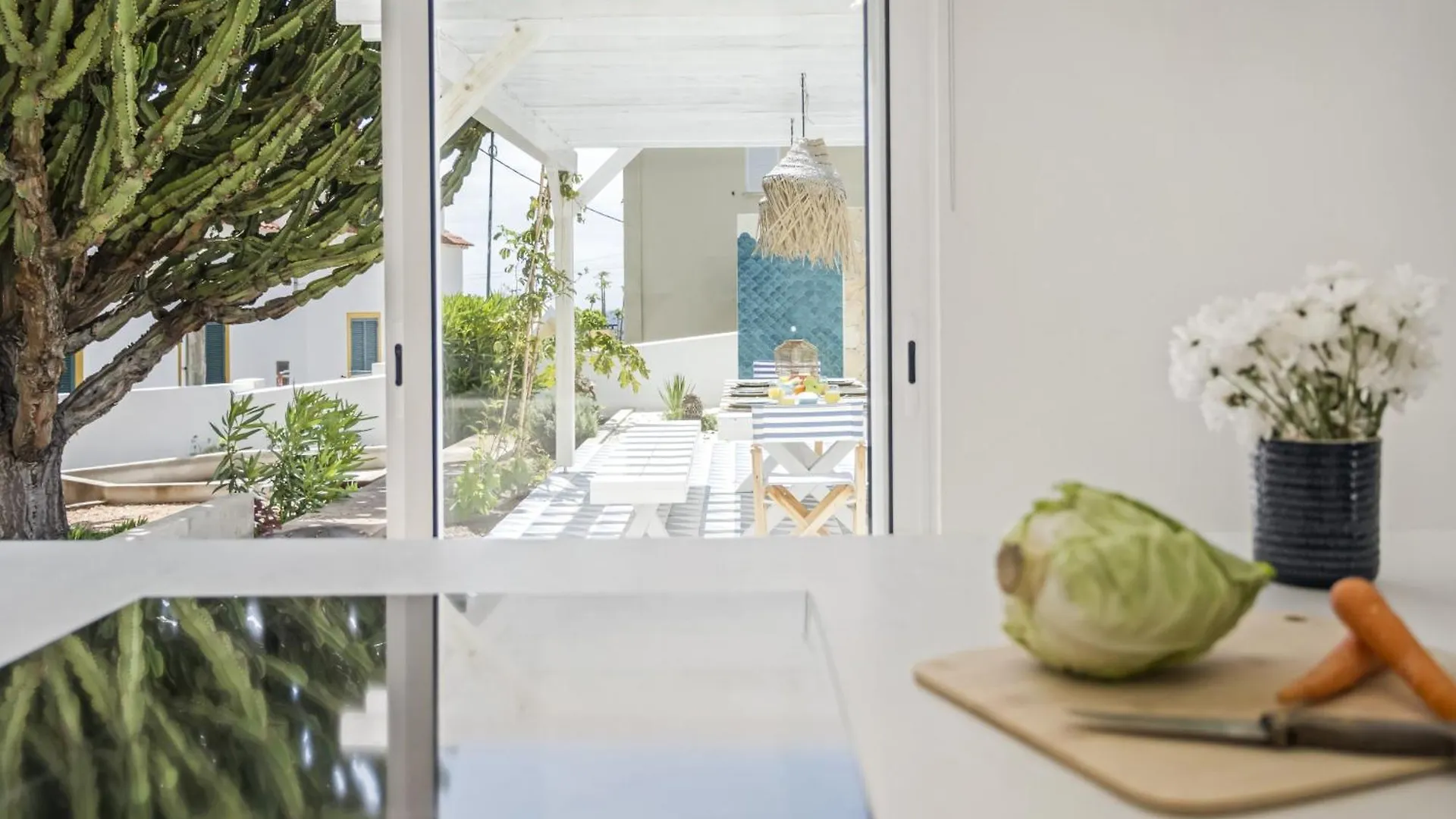 Villa Casa Do Cacto - By Wehost Porto Santo